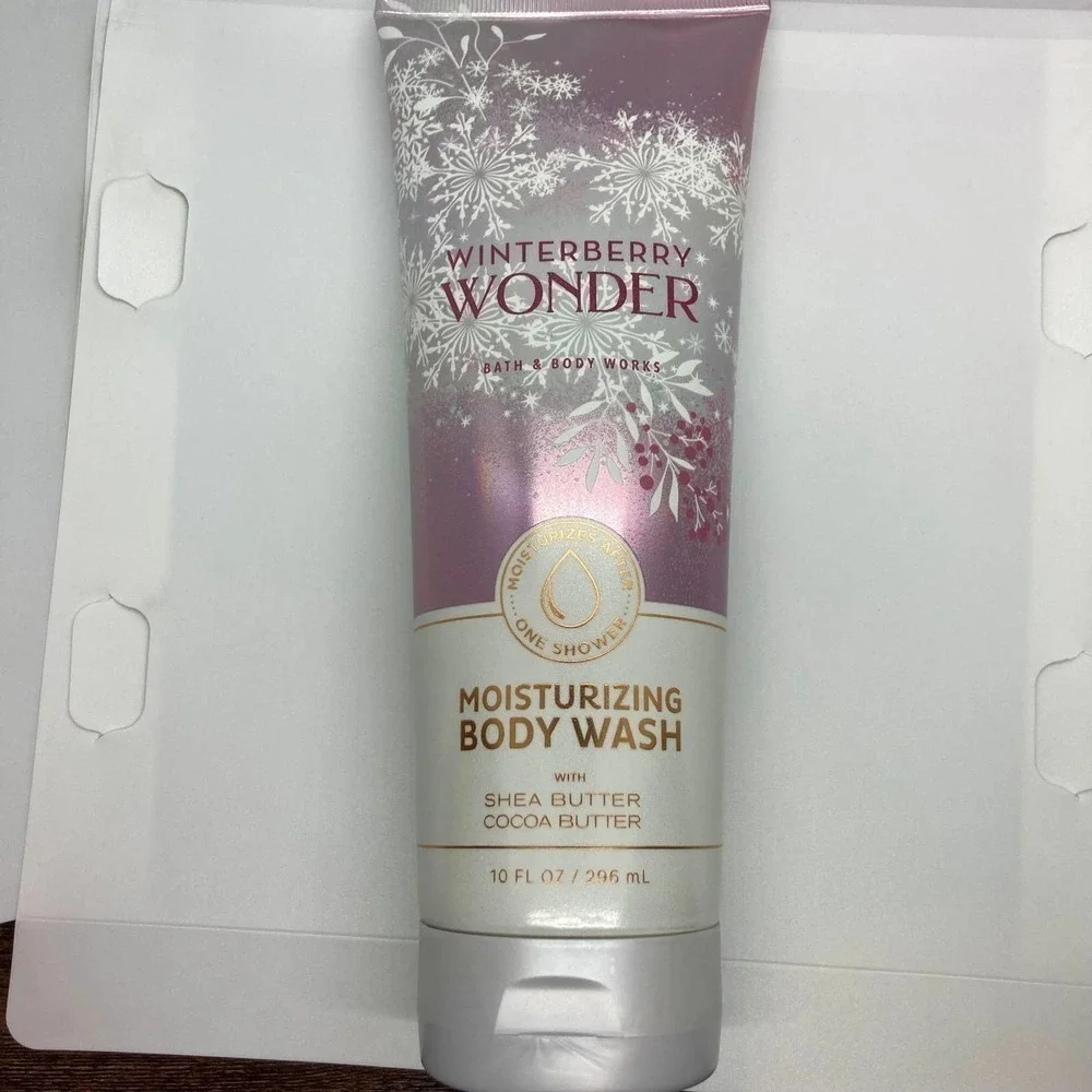 Winterberry Wonder Moisturizing Body Wash